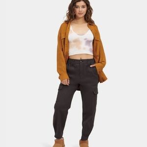 Ugg Kelsey Cargo Pants, Large, NWT